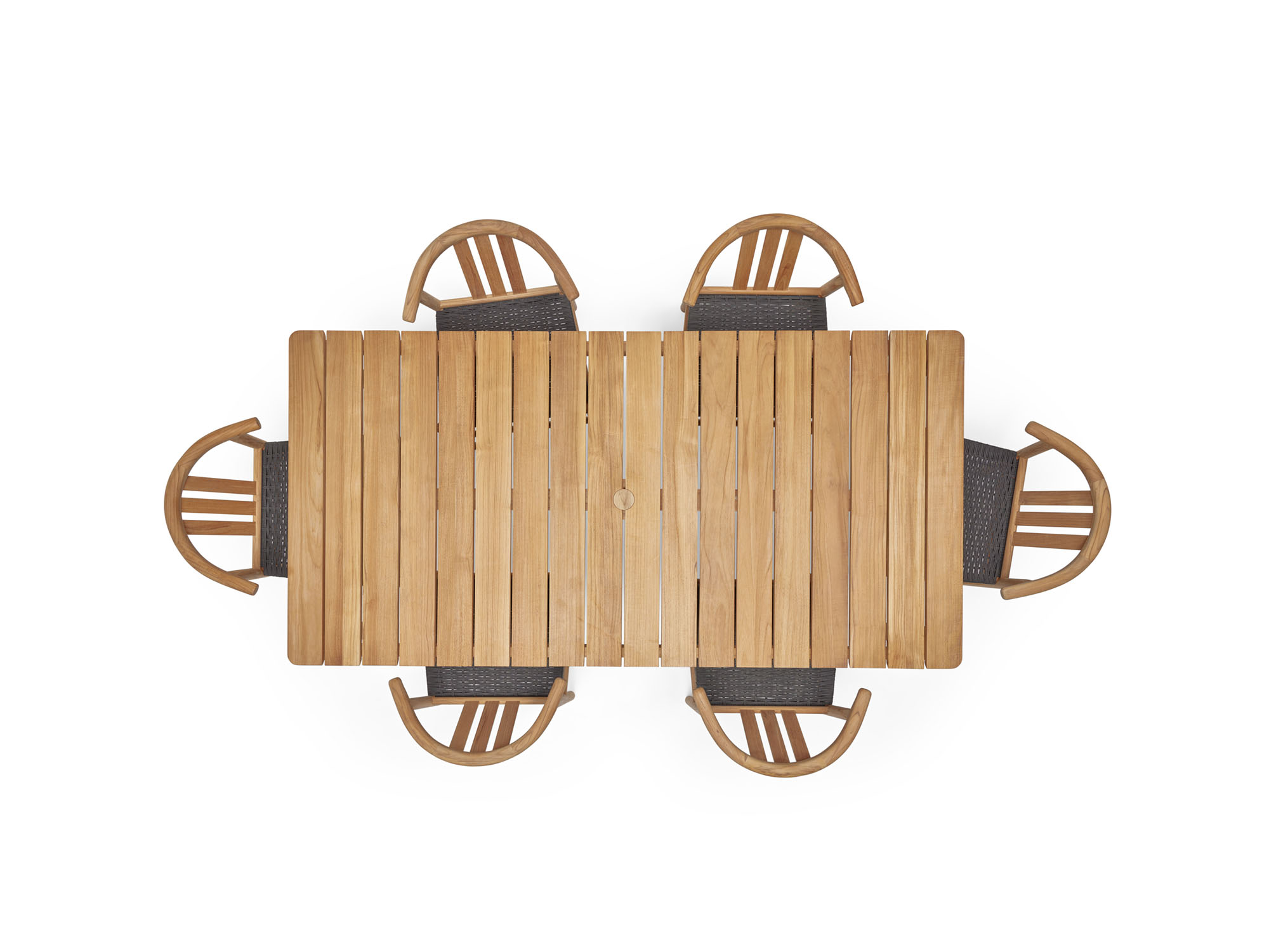 Vue aérienne d'une table et de chaises de salle à manger extérieures rectangulaires